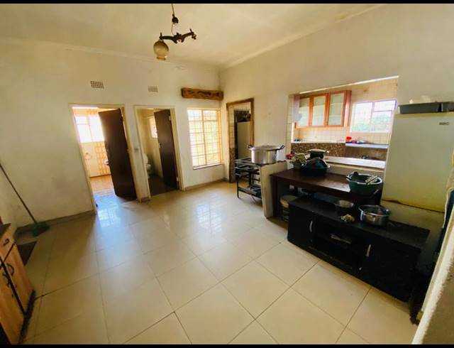 4 BEDROOM HOUSE FOR SALE IN BRIXTON